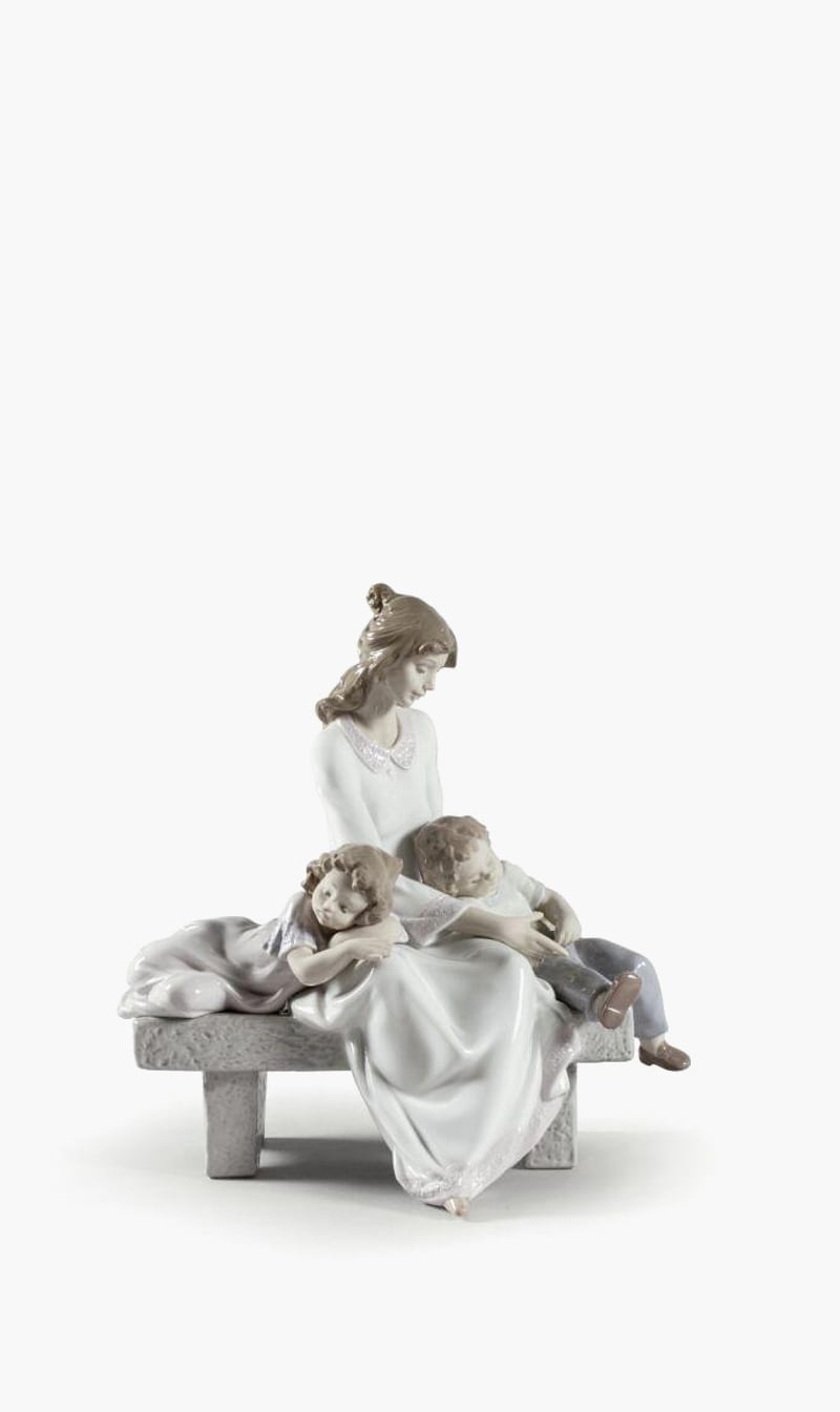 

An Afternoon Nap Mother Figurine, White