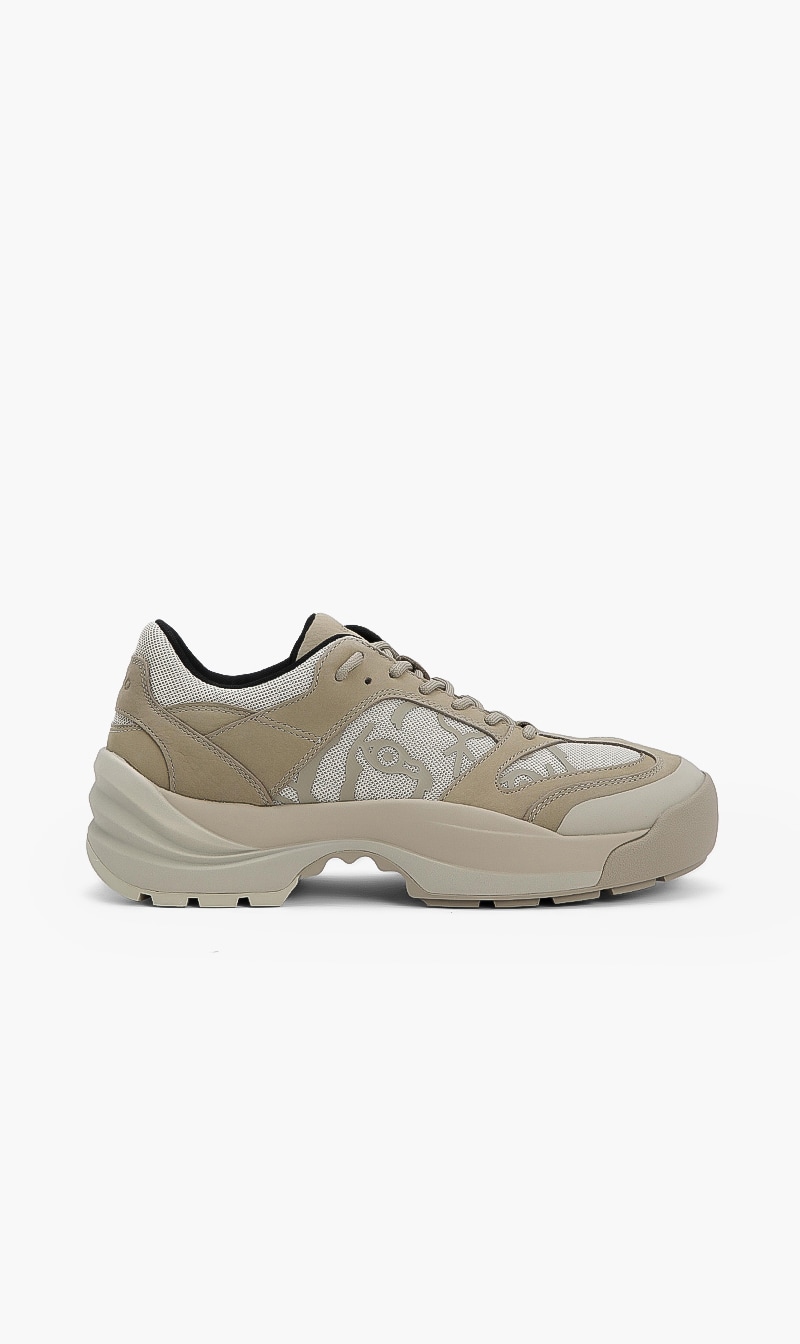 

Low Top Sneakers