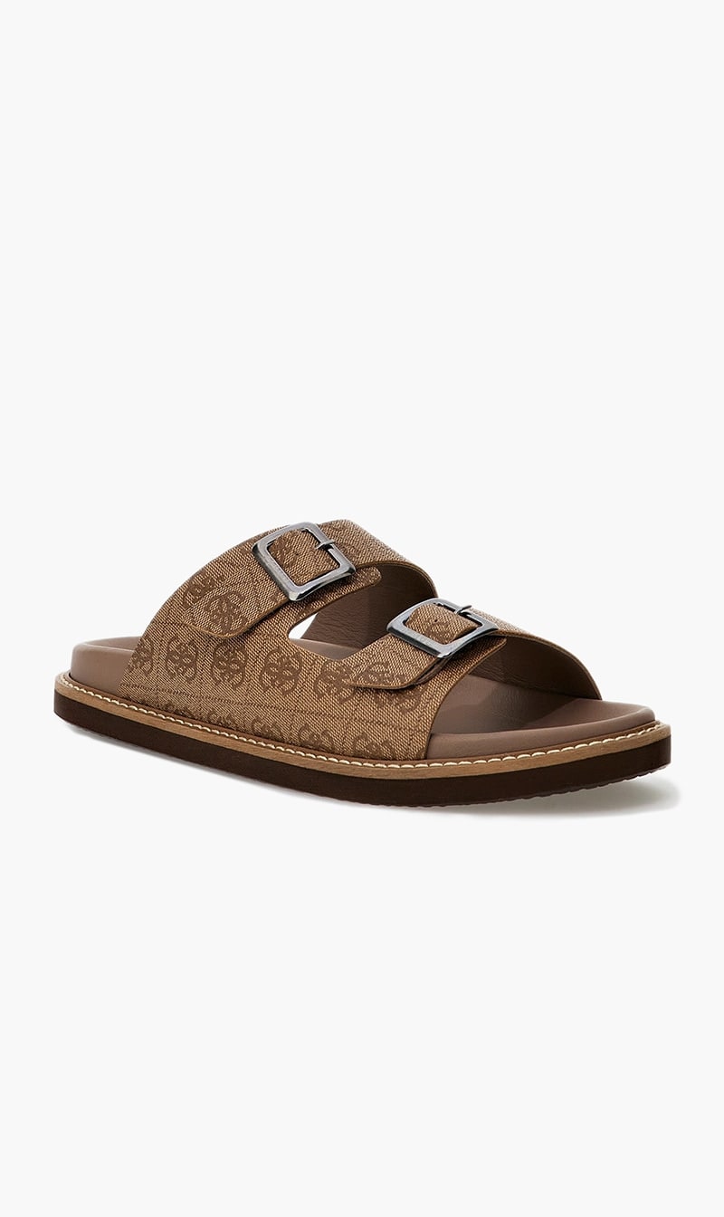 

Guess Beige Sapata for Men | The Deal Outlet