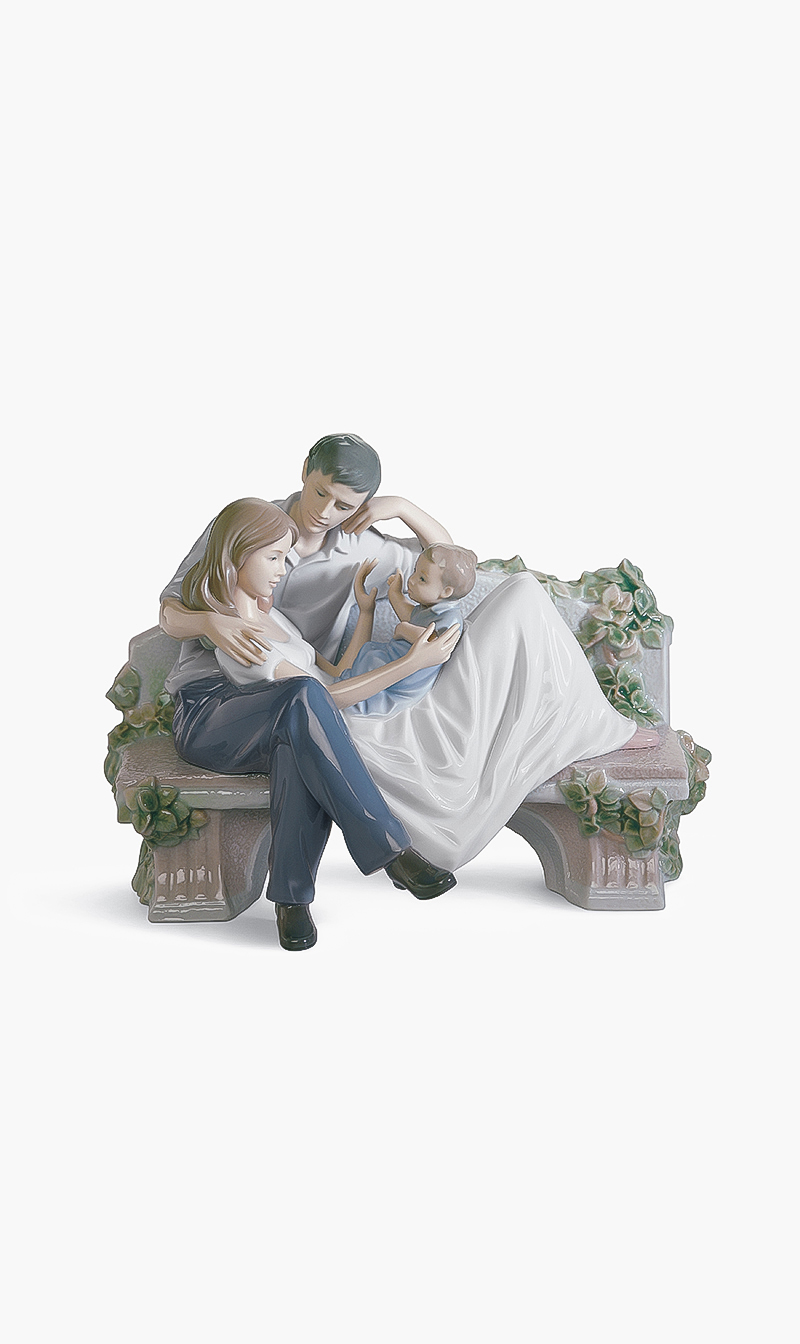 

Lladro Generic A Priceless Moment