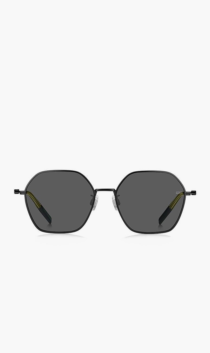 

Tommy Hilfiger Polygon Full Rim Sunglasses