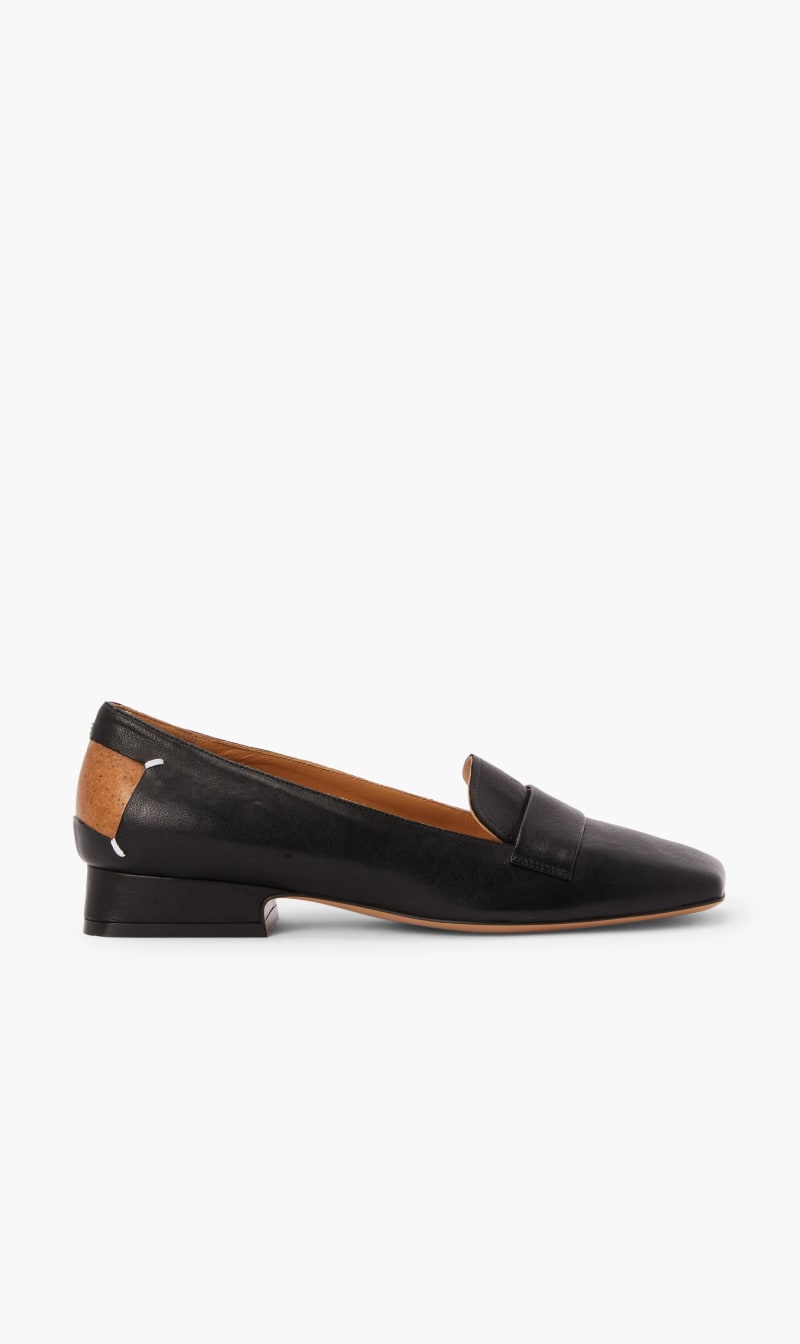 

Avp 4-stitches Black Loafers