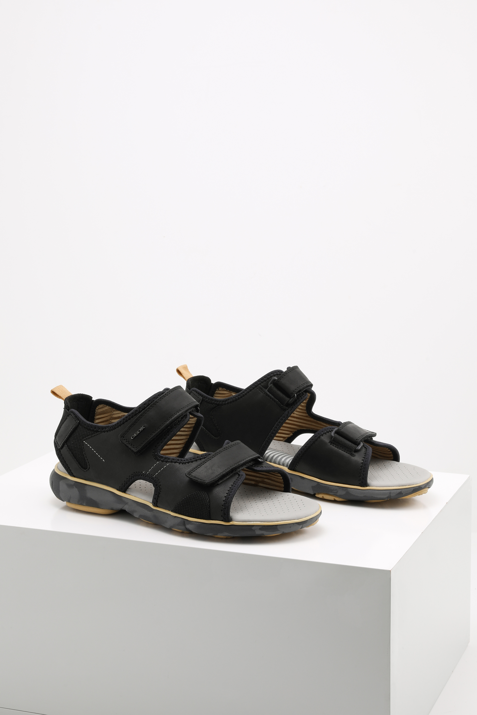 

GEOX Nebula Leather Sandals