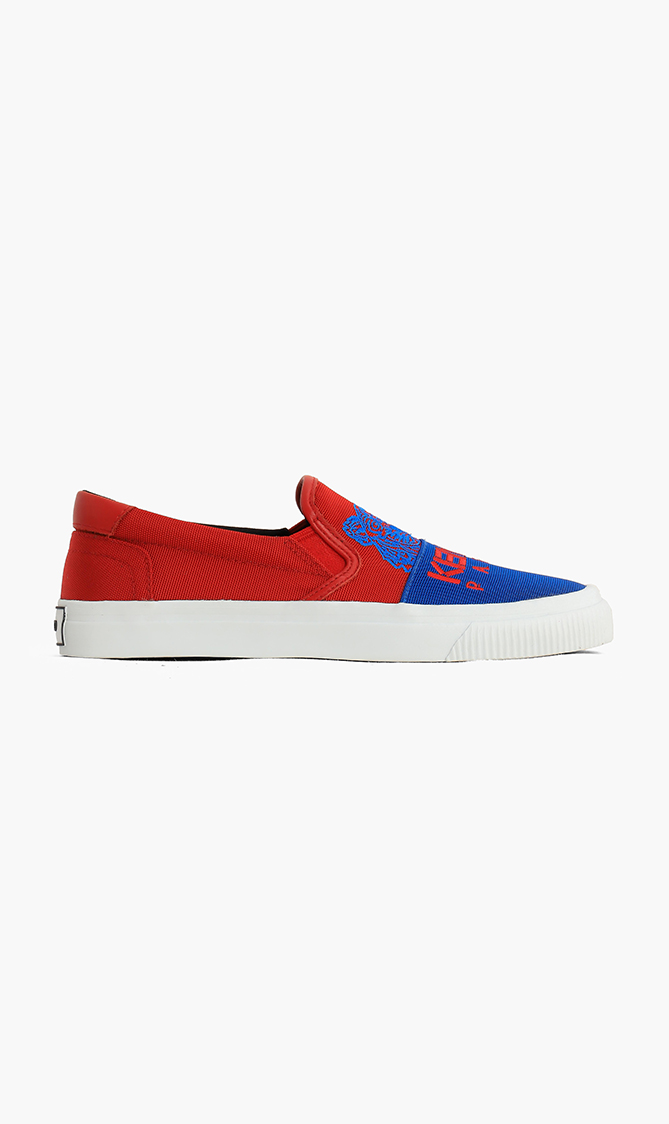 

Embroidered Tiger Slip-on Sneakers