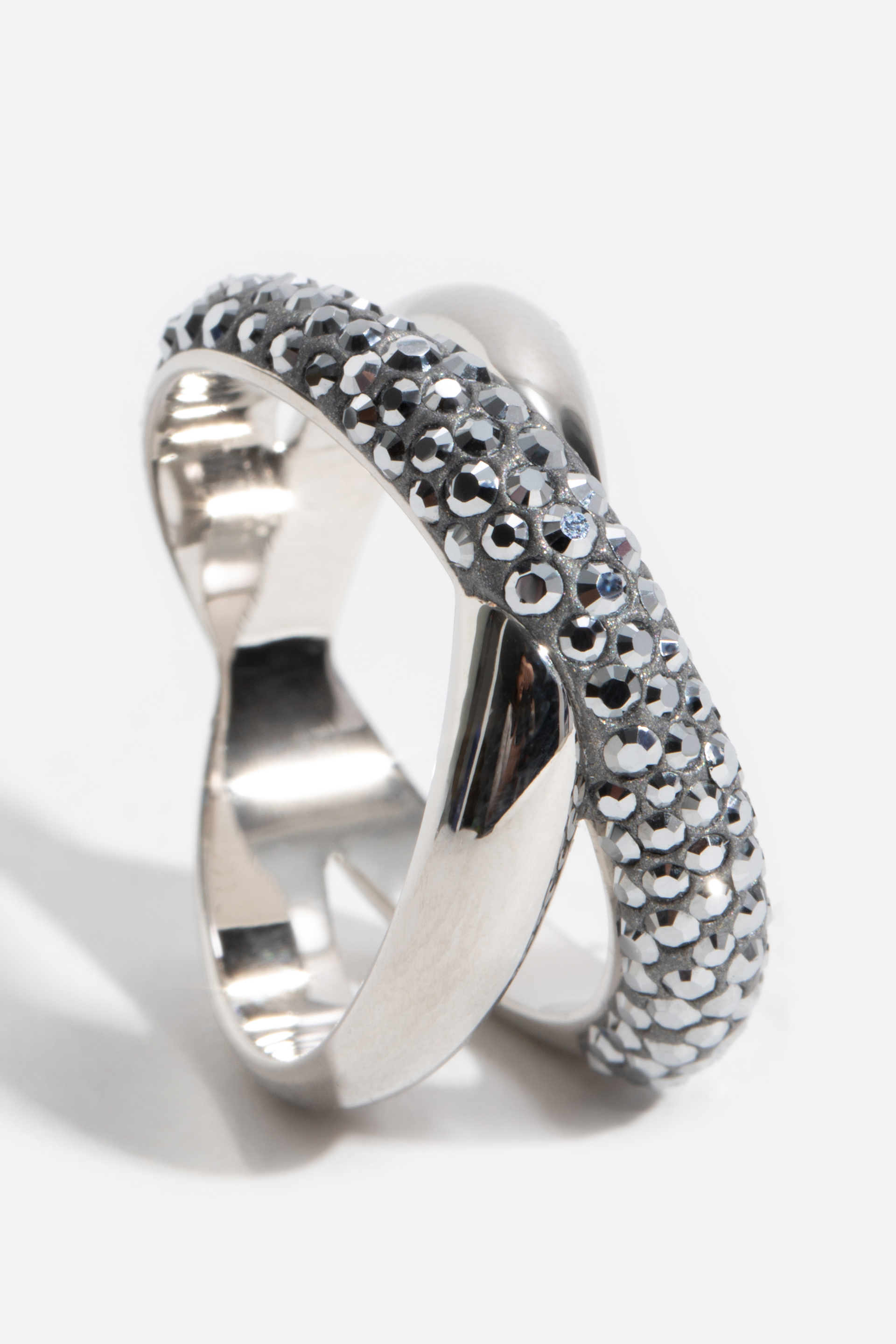 

Swarovski Crystaldust Cross Ring, 58 Mm
