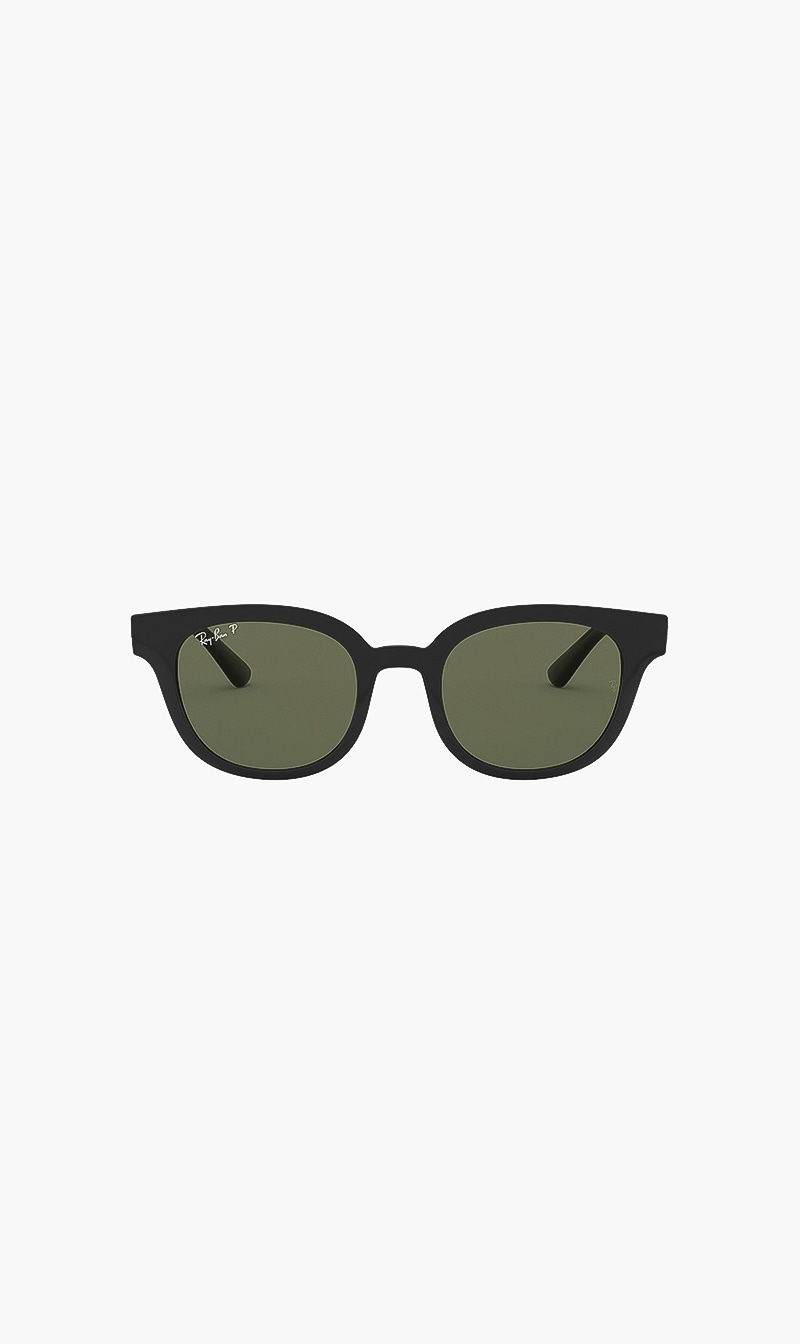 

Full Rim Sunglasses