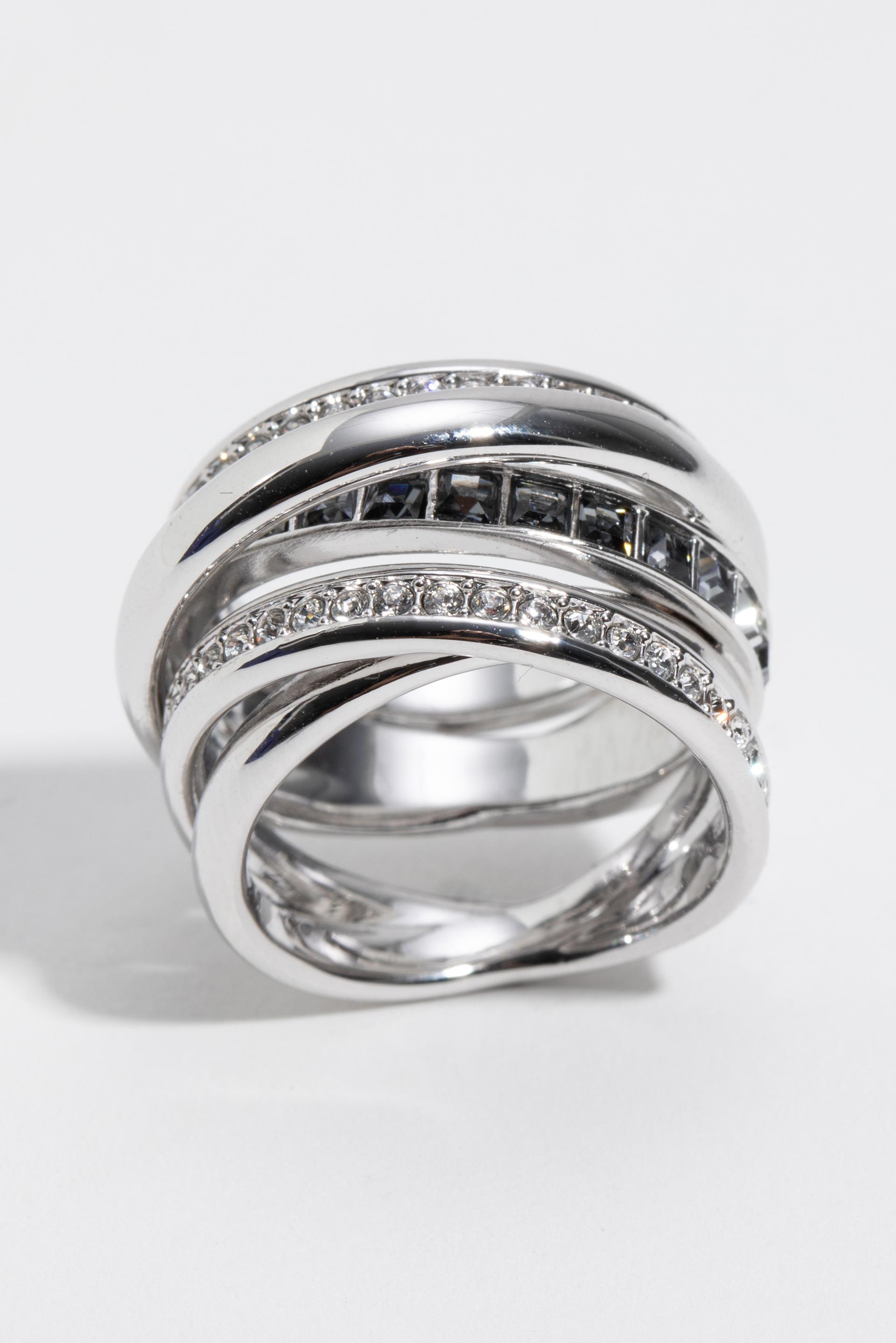 

Swarovski Dynamic Ring, 52 Mm