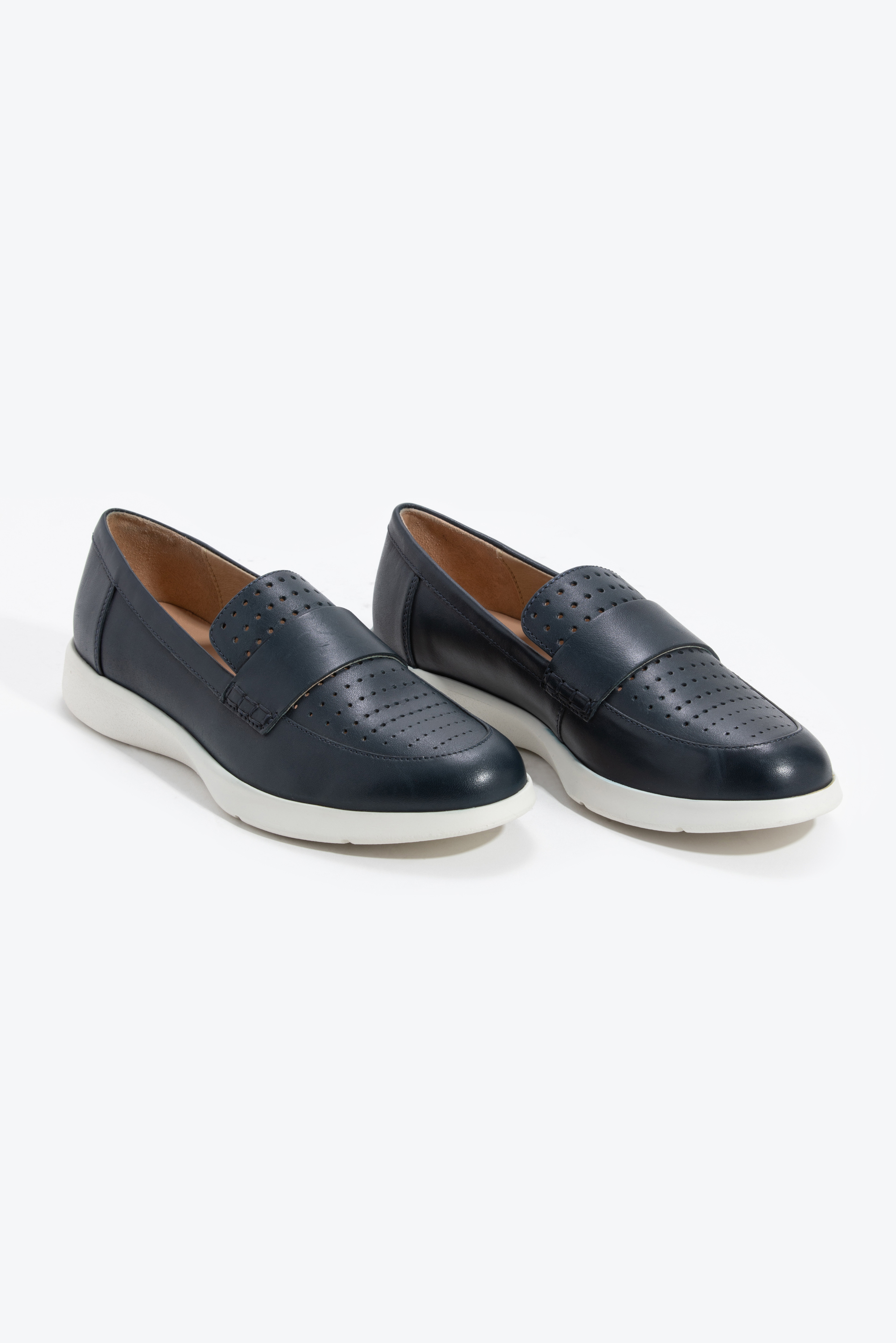 

Geox Arjola E Leather Slip-on Sneakers