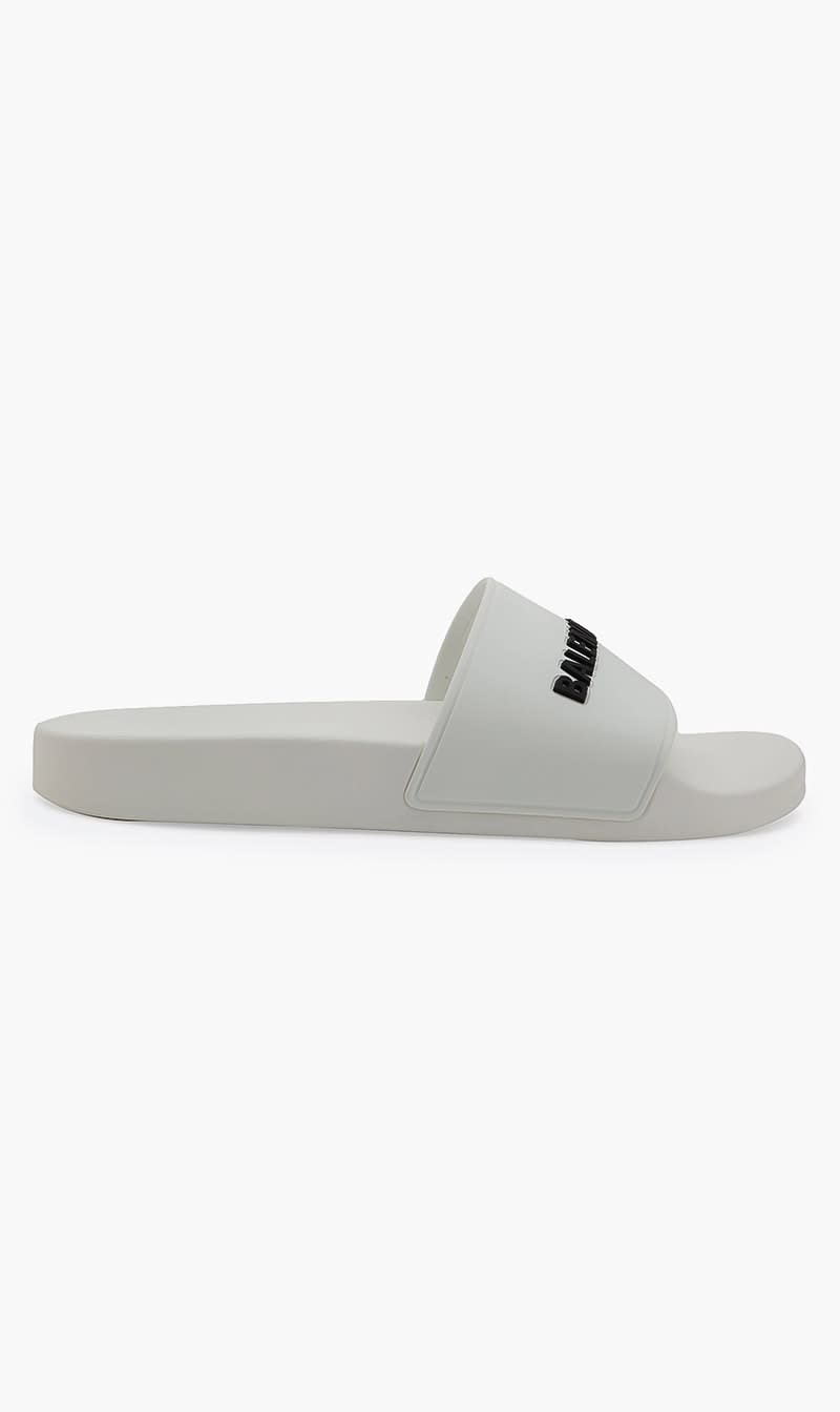 

Balenciaga White Pool Slide Rubblogo Smooth Ru for Women | The Deal Outlet