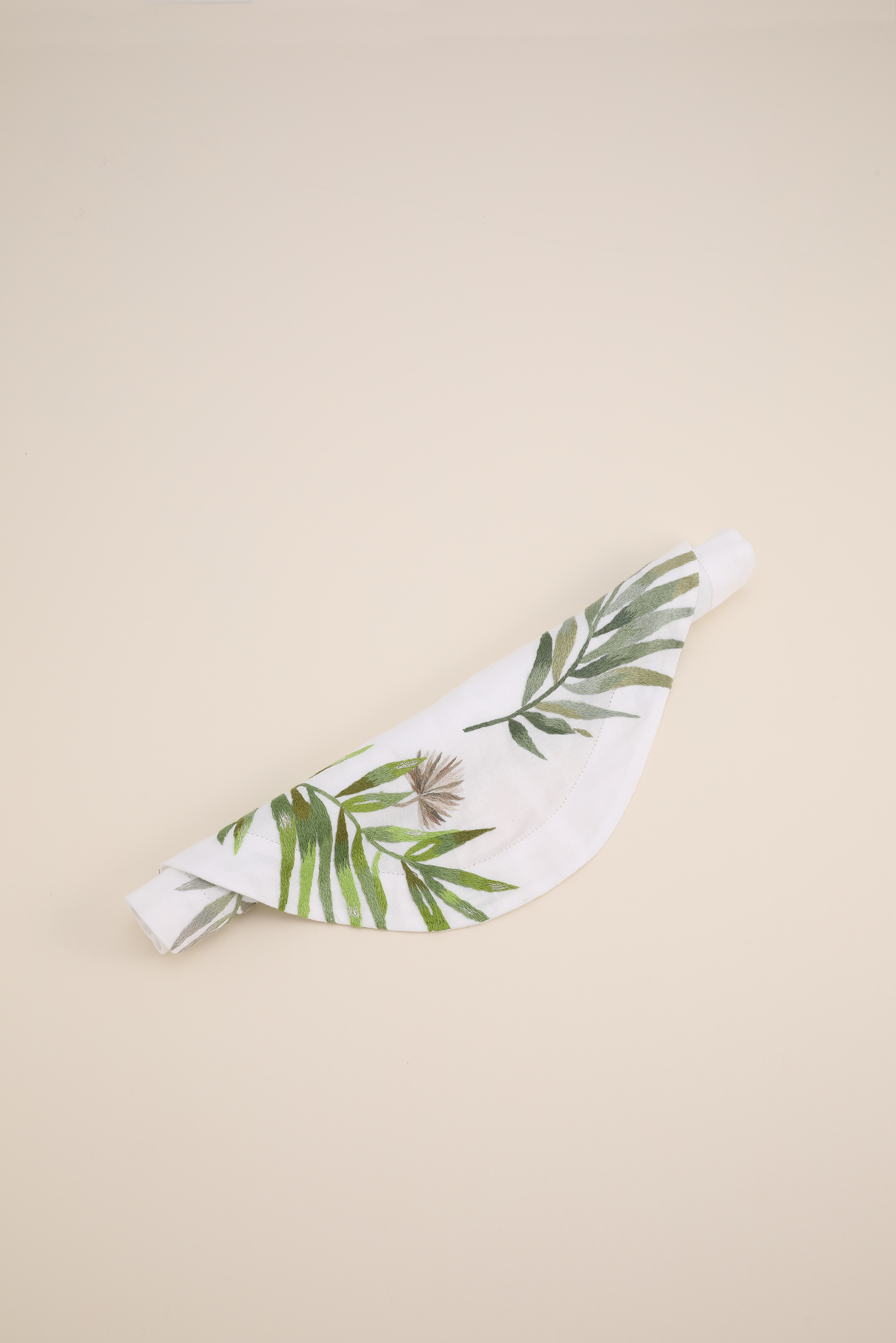 

D Porthault Confetti Oval Placemat