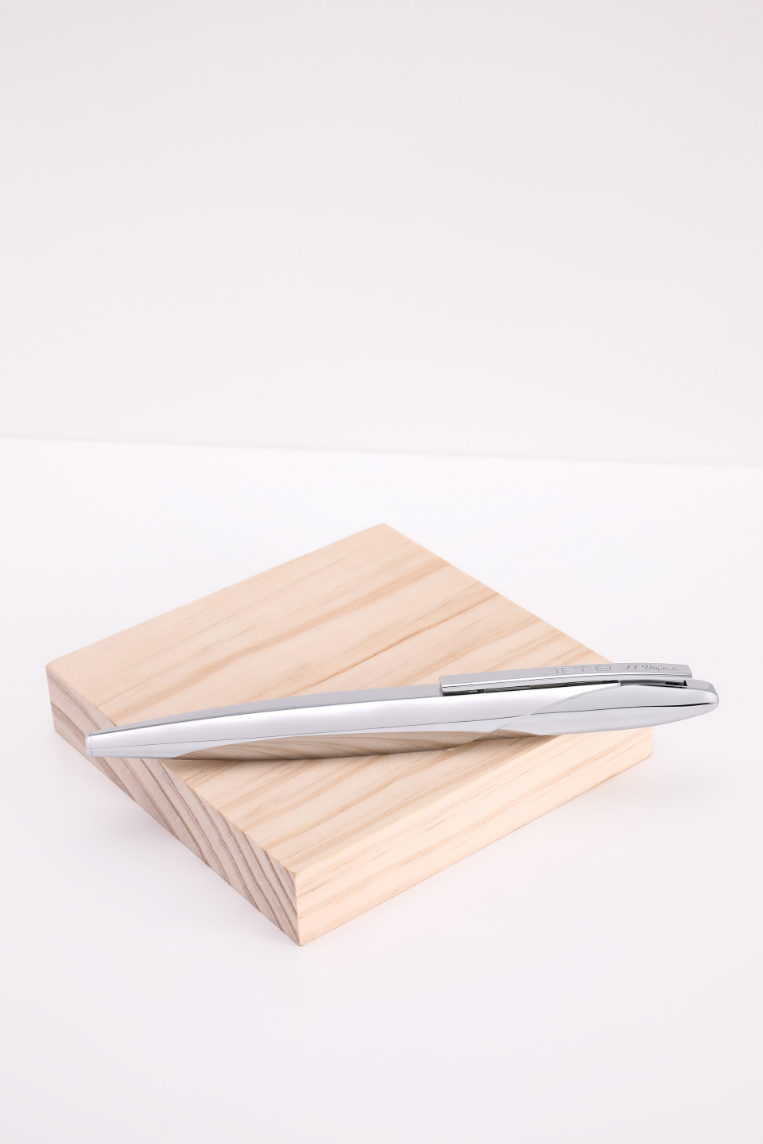 

St Dupont Jet 8 Chrome Pen