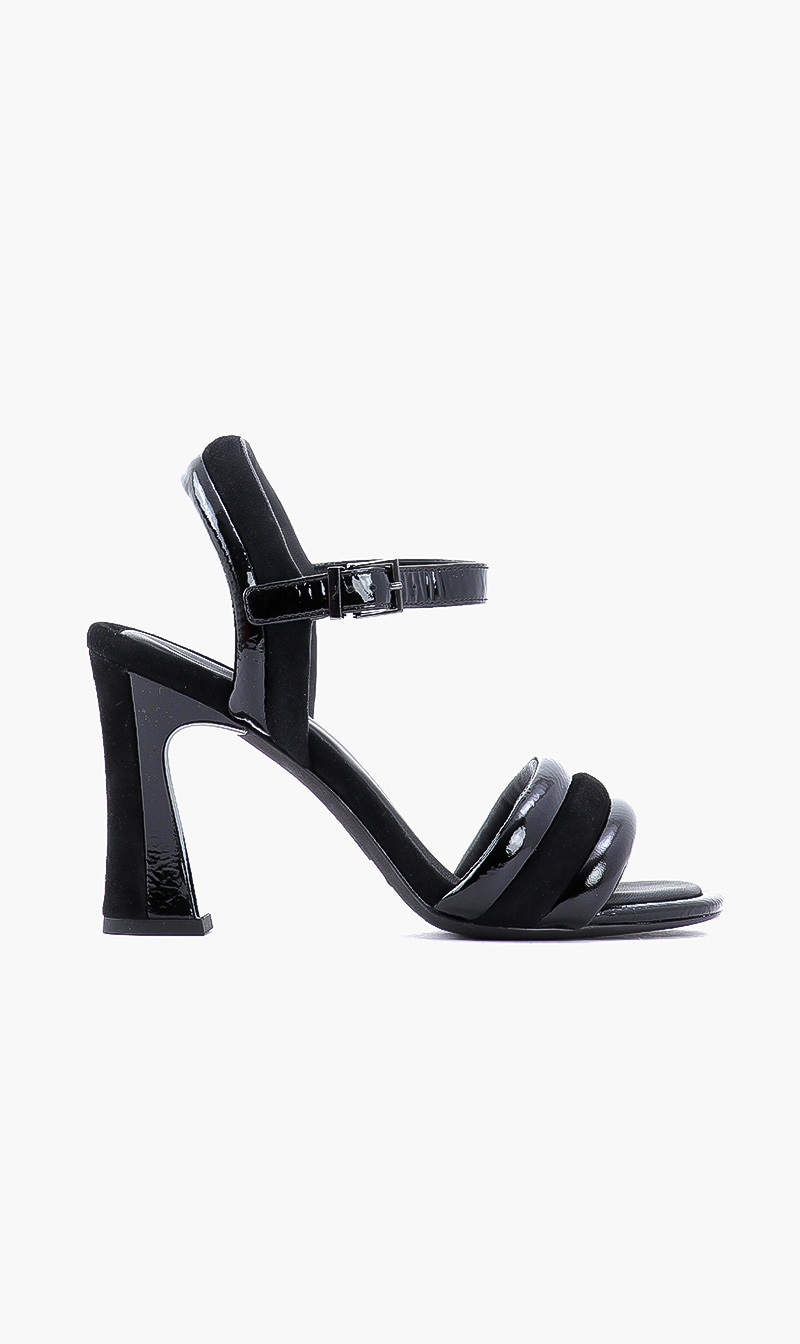 

Tory Burch Black Puffed Up Sandals for Women | The Deal Outlet