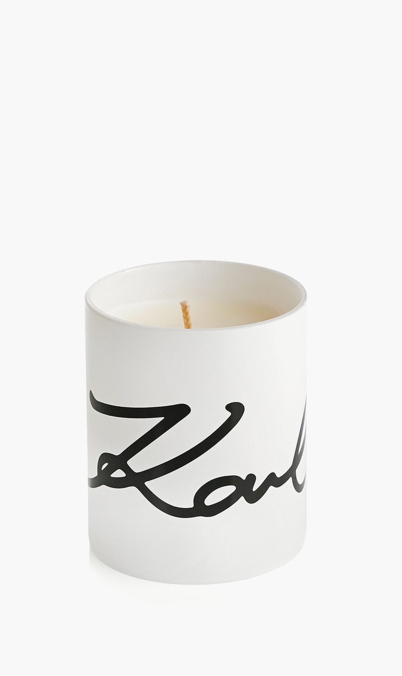 

Karl Lagerfeld White Figue & Poivre Noir Candle | The Deal Outlet