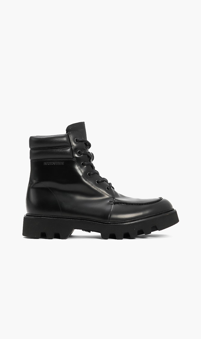 

Emporio Armani Solid Leather Boots