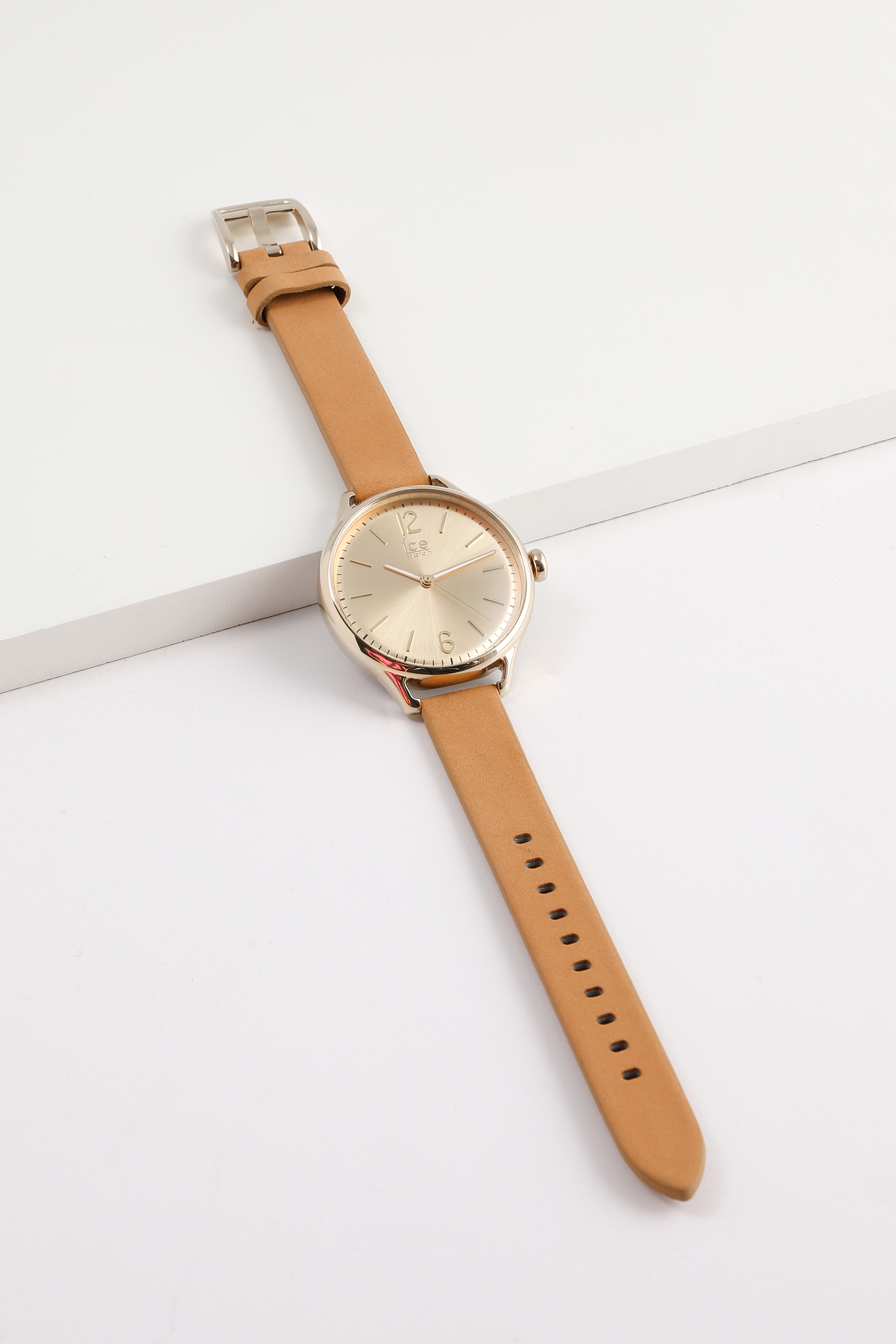 

Ice Watch Ice Time Medium Leather Beige Gold Analog Watch