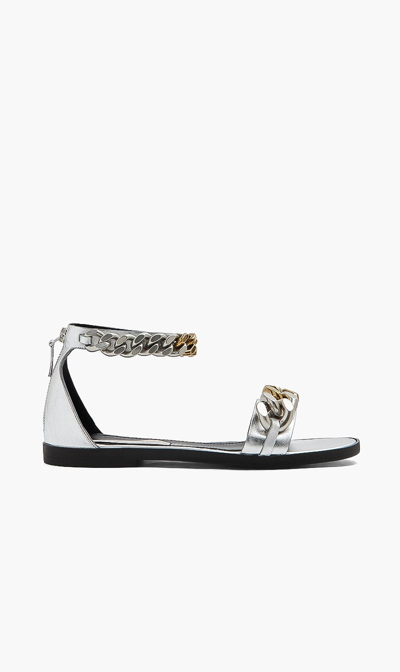 

Chain Flats, Silver