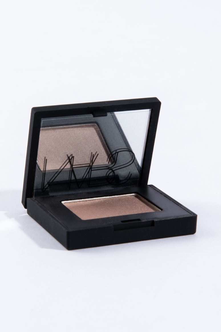 

Single Eyeshadow, Ashes To Ashes 5316, Others