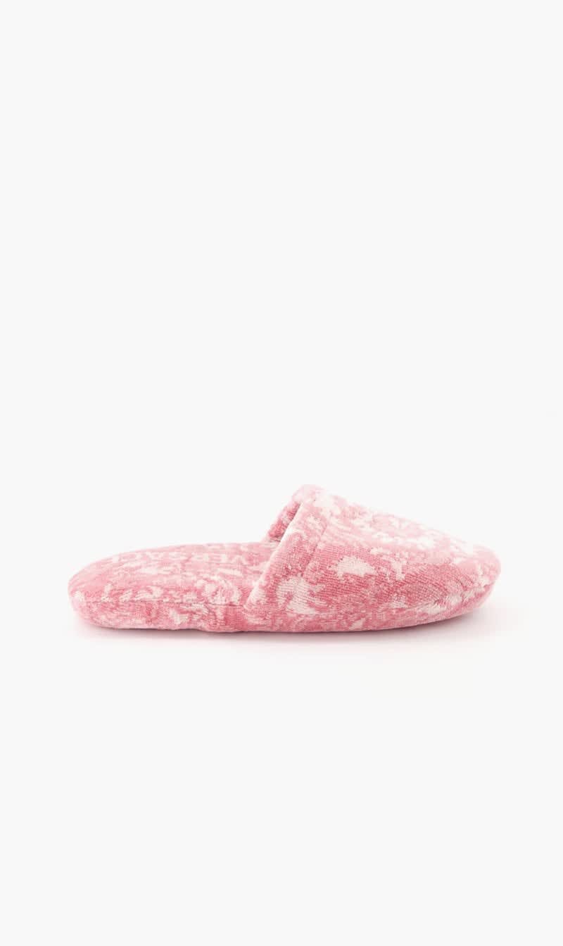 

Versace Pink Bath Slippers Barocco Renaissance | The Deal Outlet
