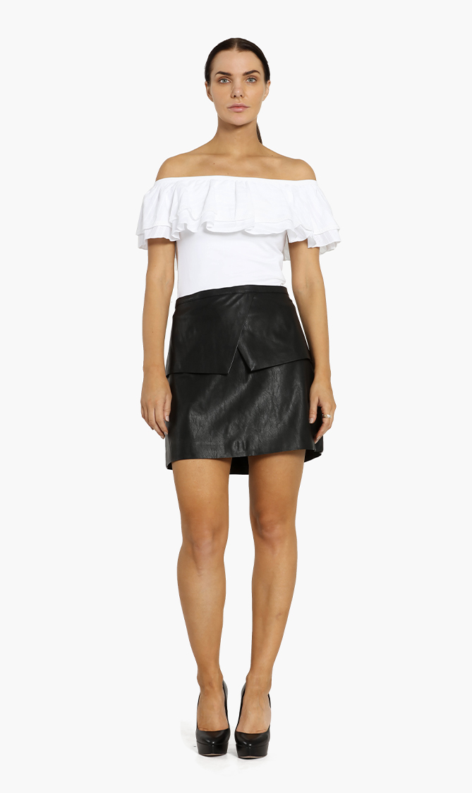 

Emporio Armani Leather Skirt