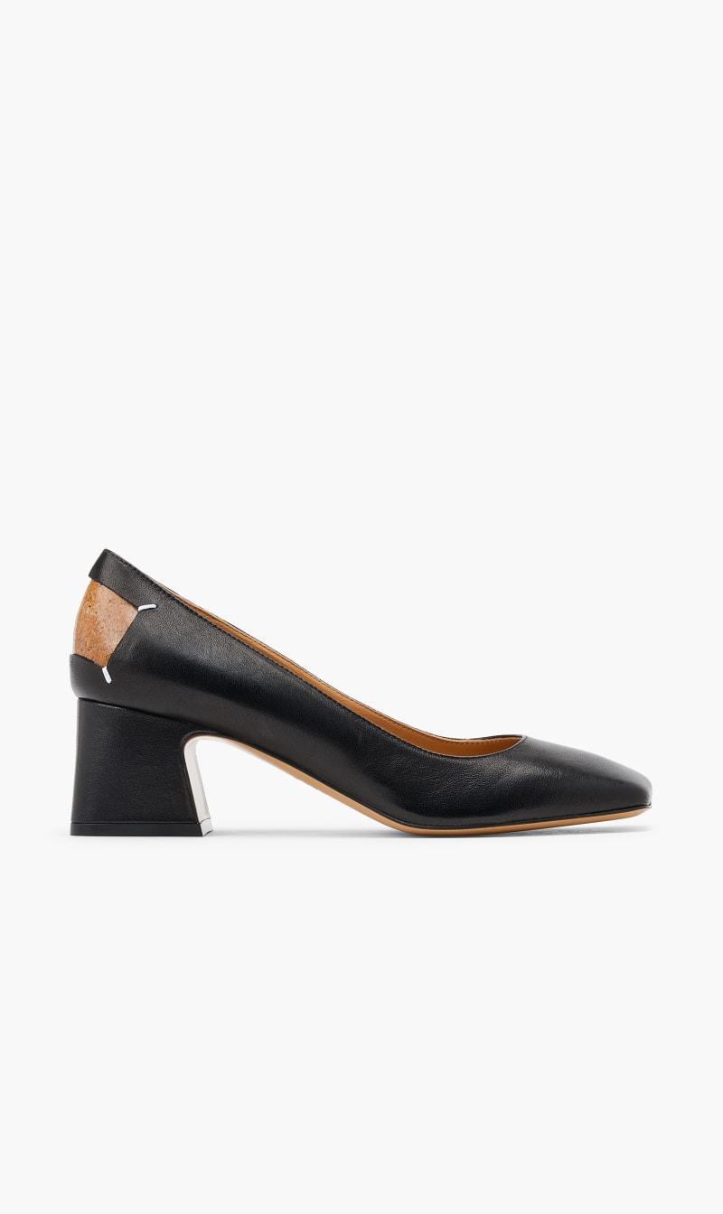 

Closed Toe Stitch Pumps, Black