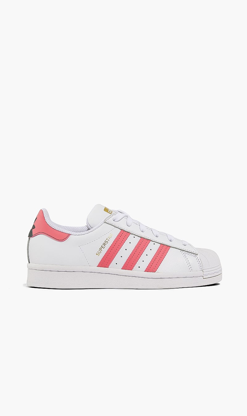 

Superstar Sneakers