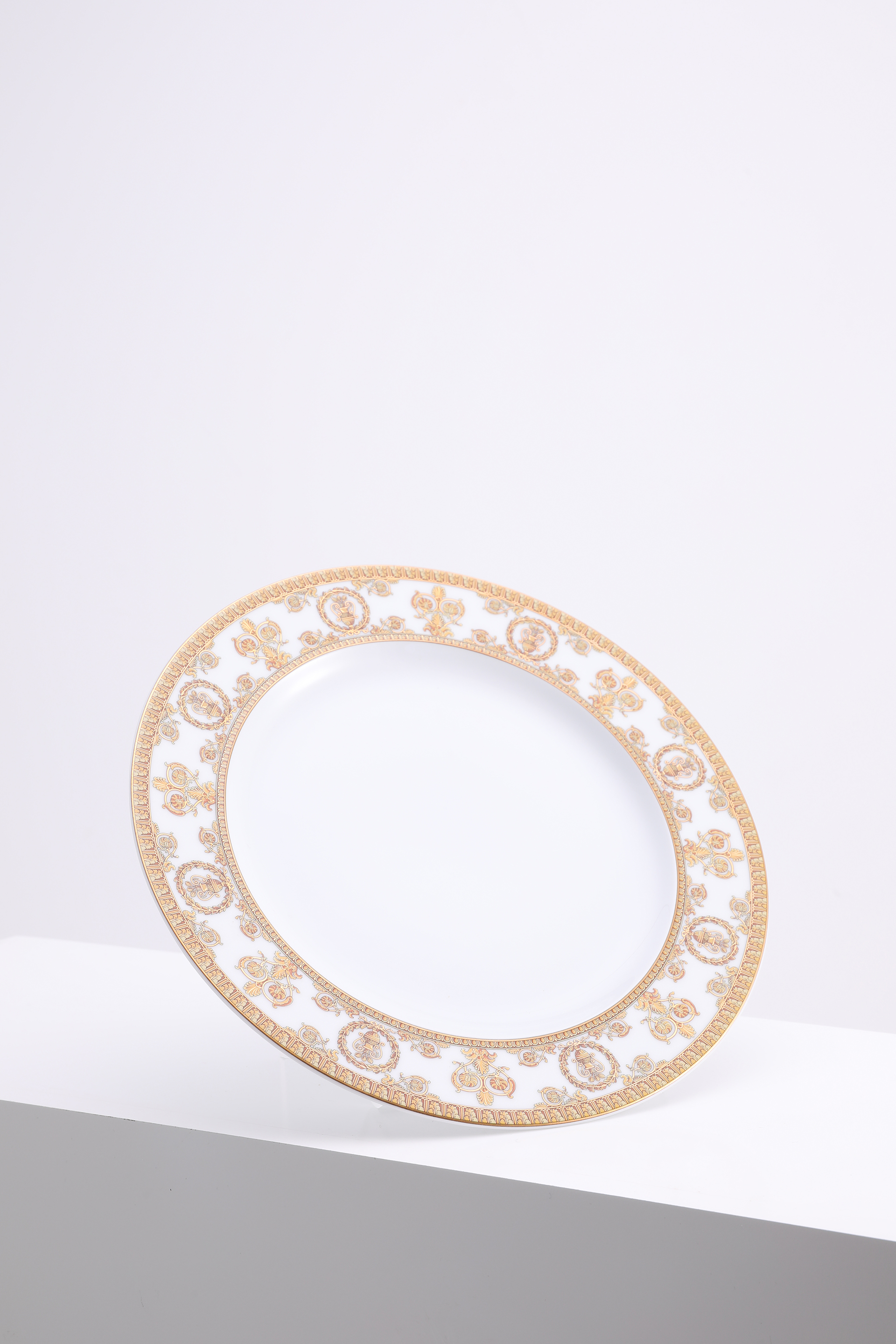 

Rosenthal Baroque Plate 22 Cm