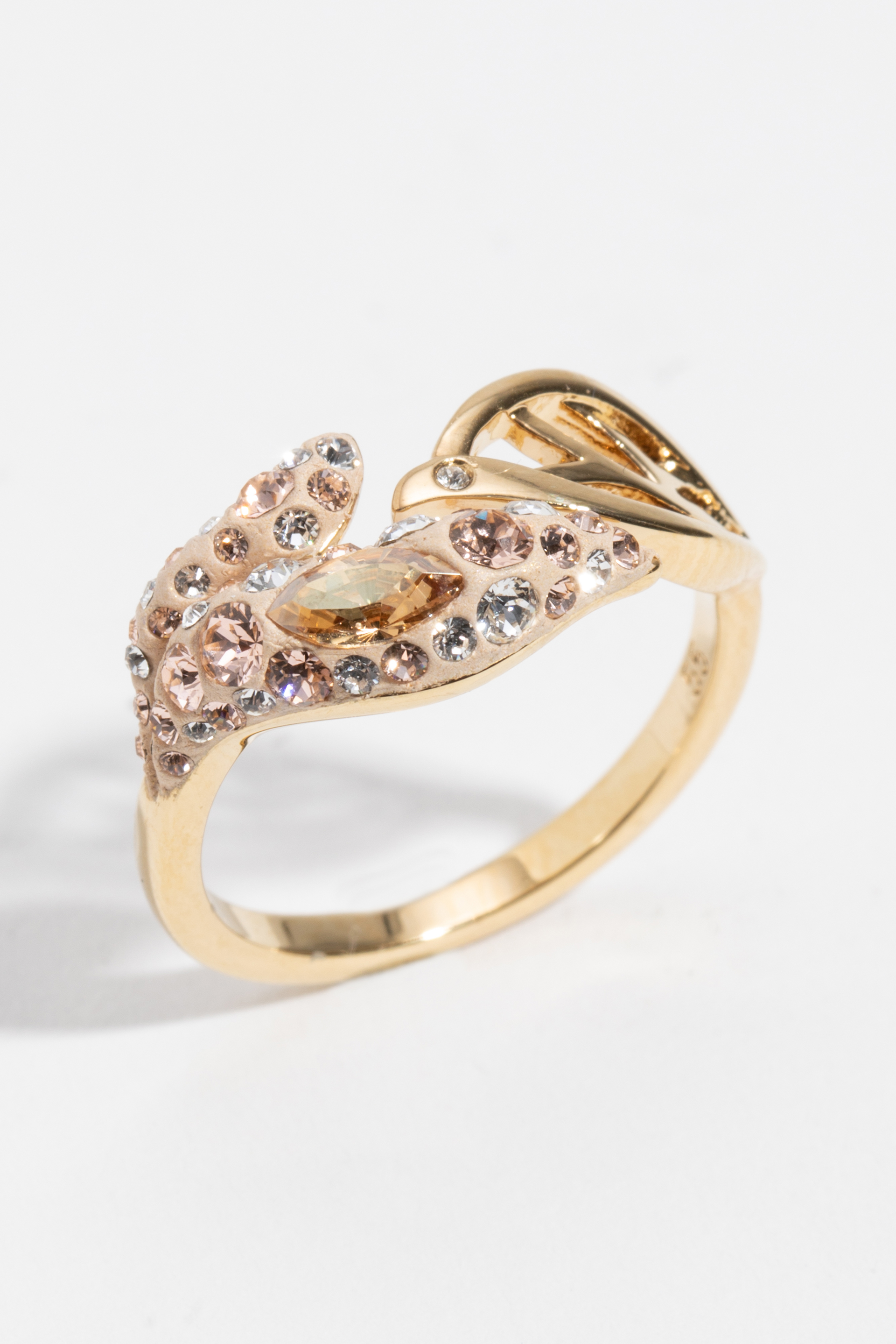 

Swarovski Graceful Bloom Ring, 55 Mm