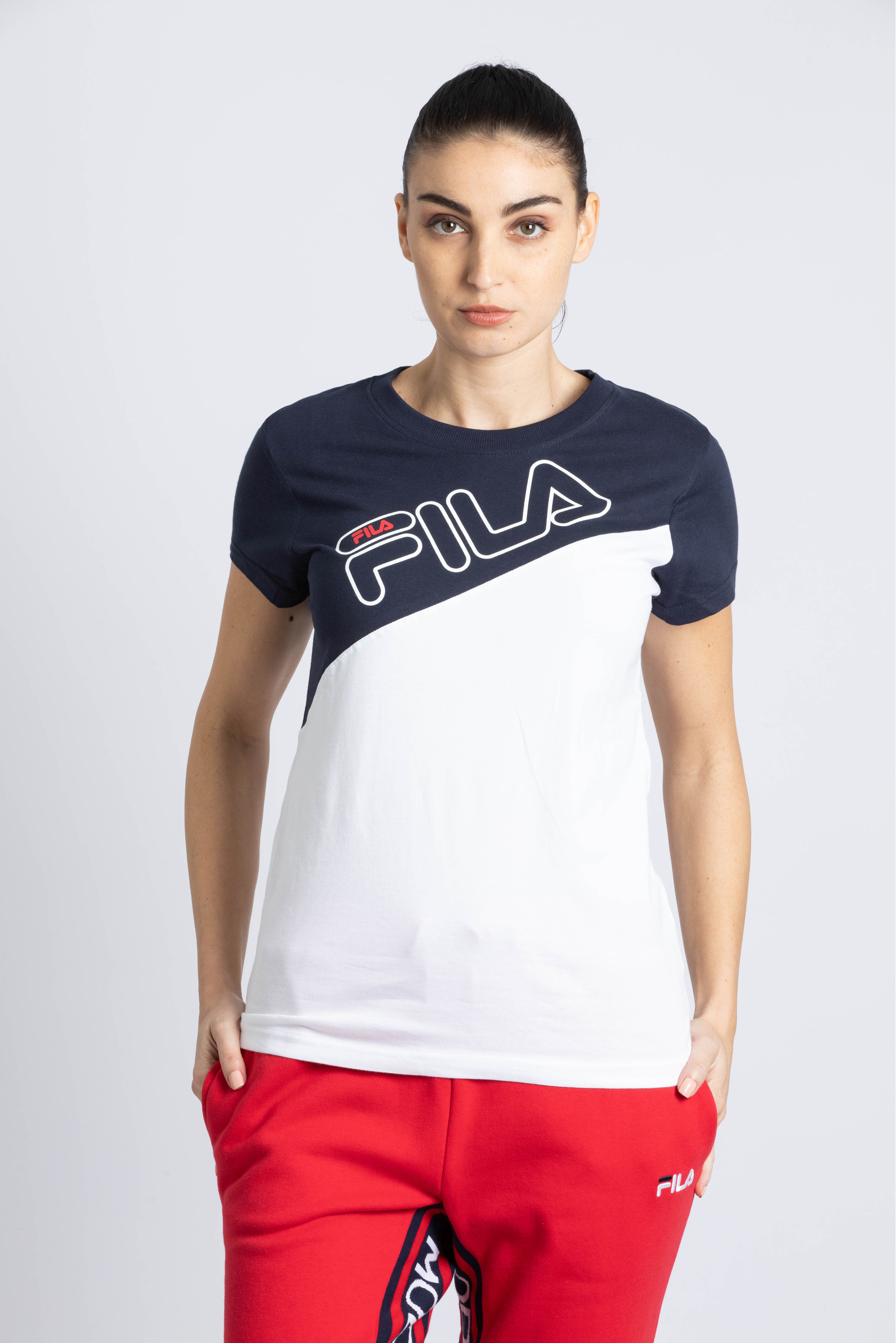 

Fila Kassy Asymmetrical Colorblock T-shirt