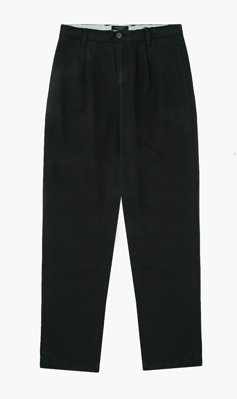 

Pleated Tapered Trouser