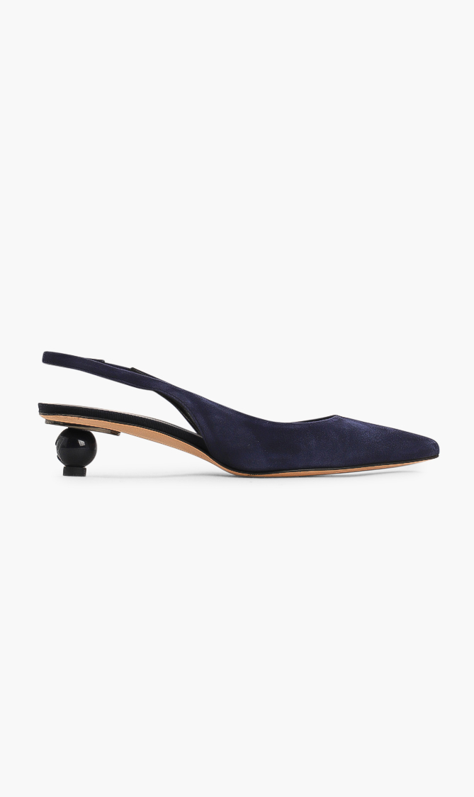 

Weekend Maxmara Vacillo Suede Pumps