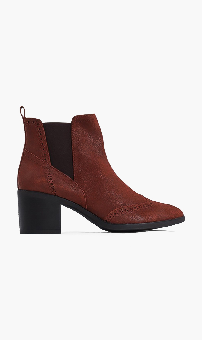 

Geox Glynna Suede Boots