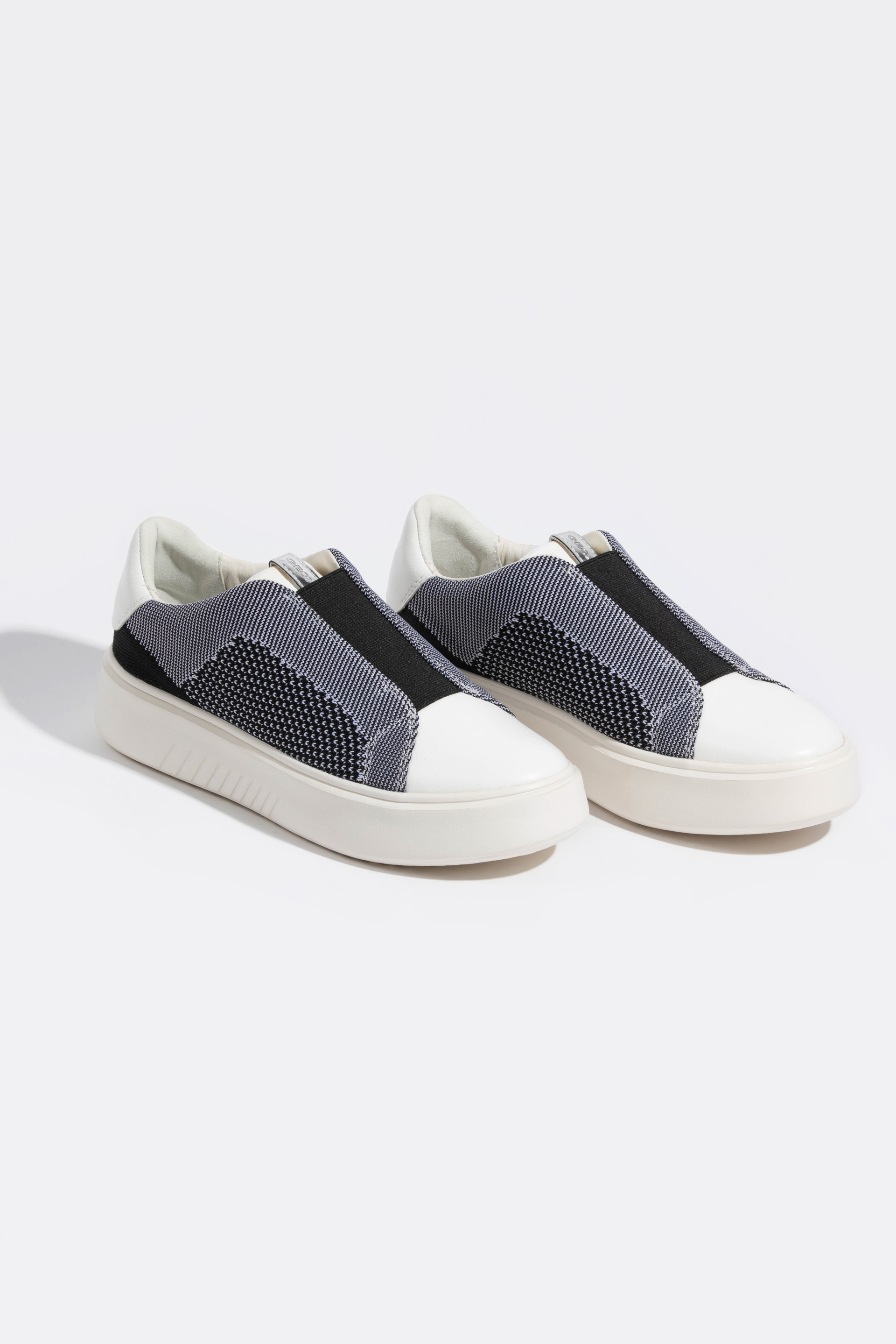 

Geox D Nhenbus D Sneakers