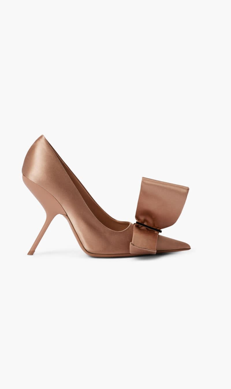 

Salvatore Ferragamo Pink Erica T Pumps for Women | The Deal Outlet