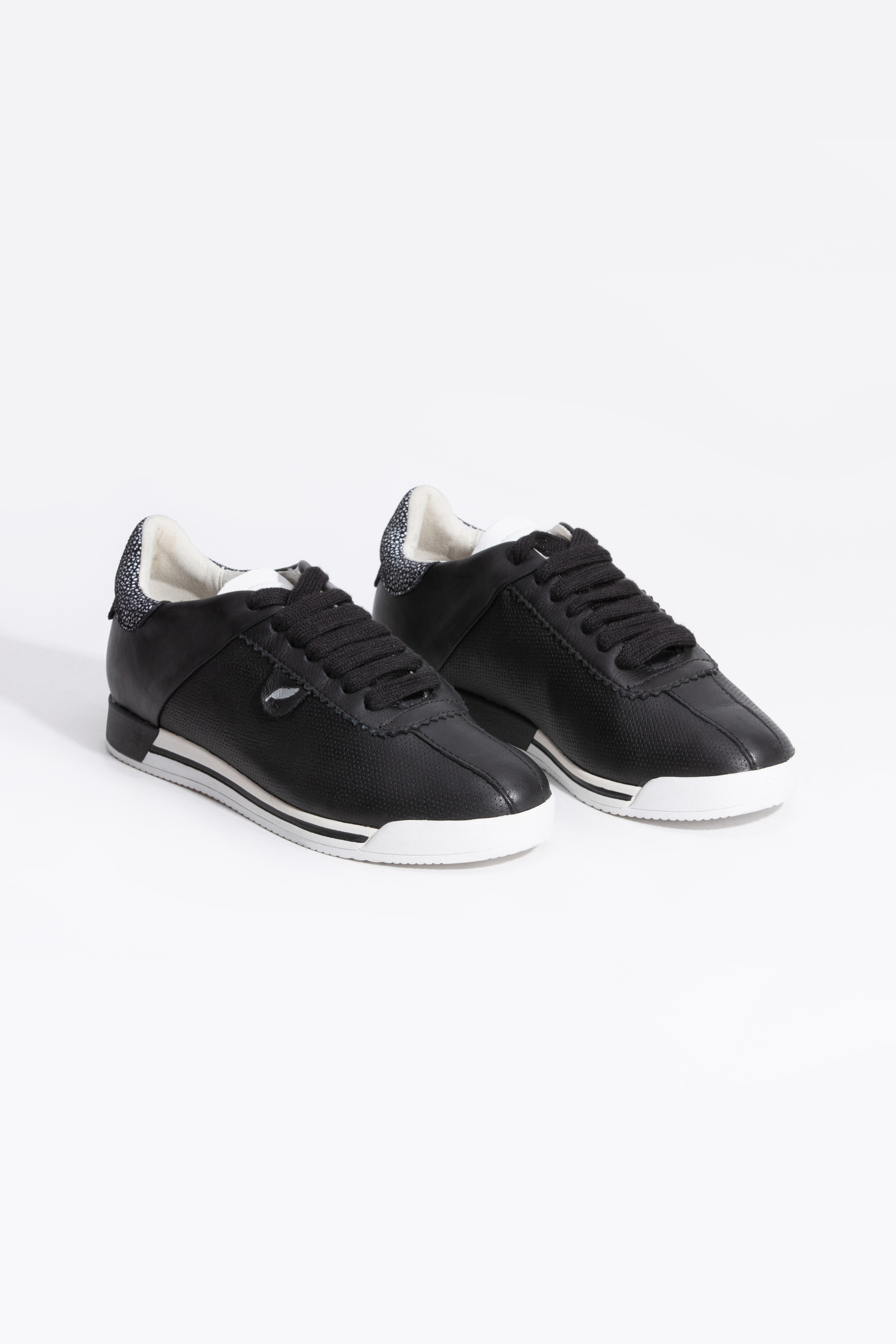 

Geox D Chewa A Leather Sneakers