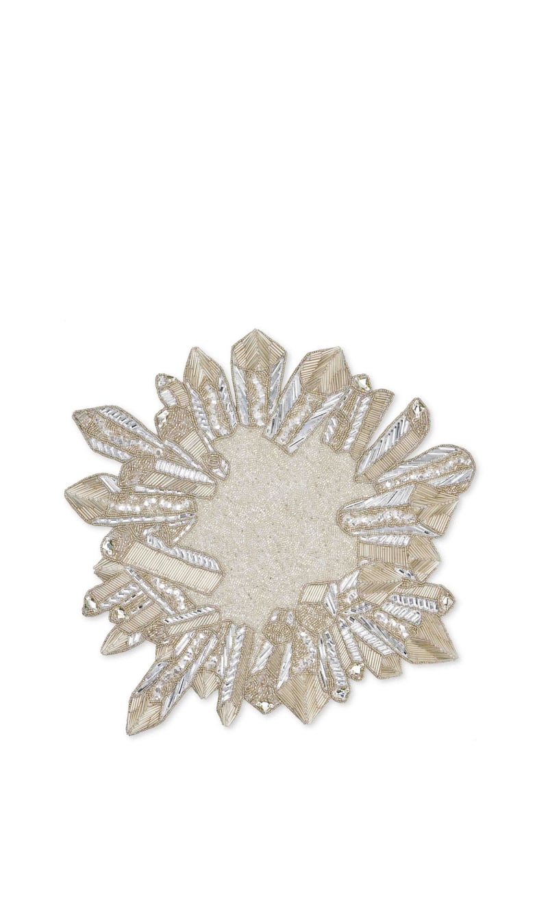 

Kim Seybert Silver Zenith Placemat In Crystal & Silver | The Deal Outlet