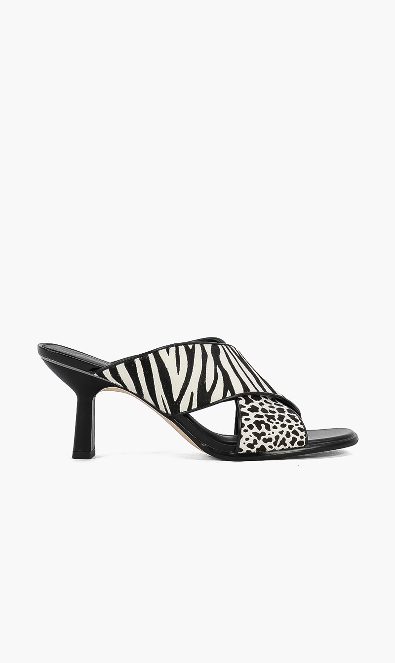 

Gideon Mule, Black