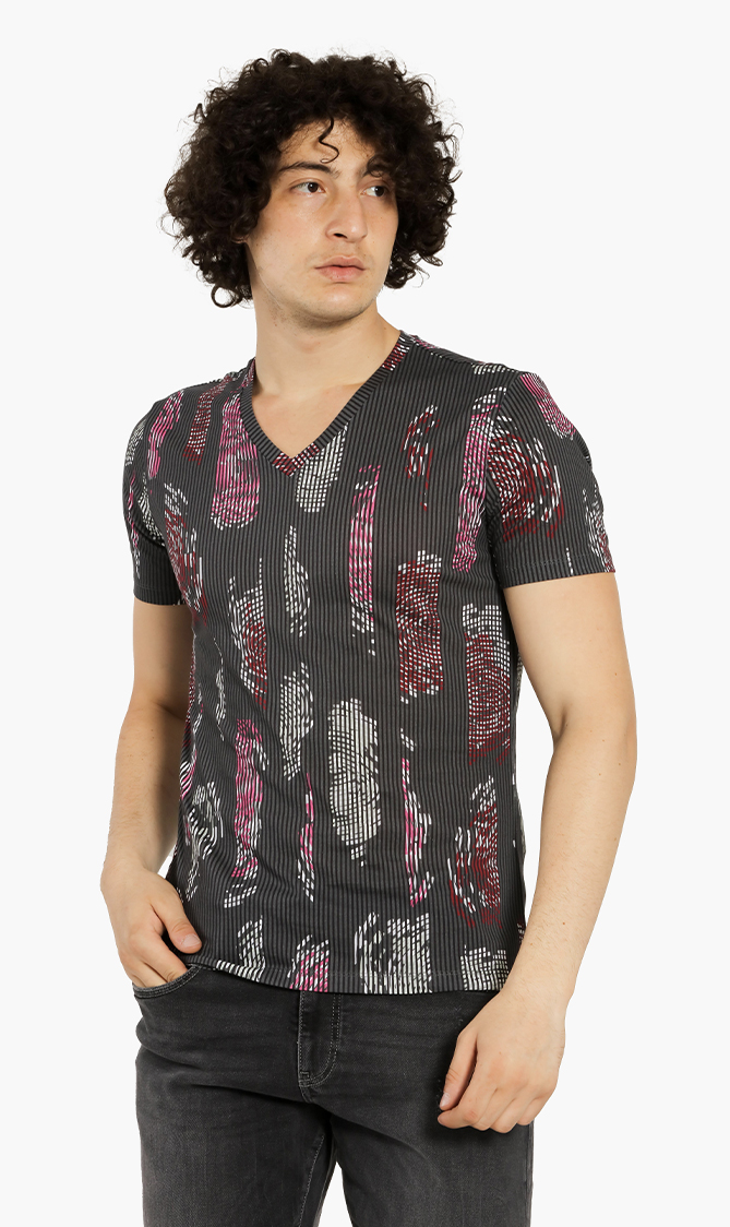 

V-neck Stripes T-shirt