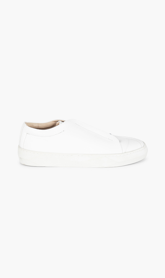 

Daniel Essa Classic Elasticated Leather Sneakers