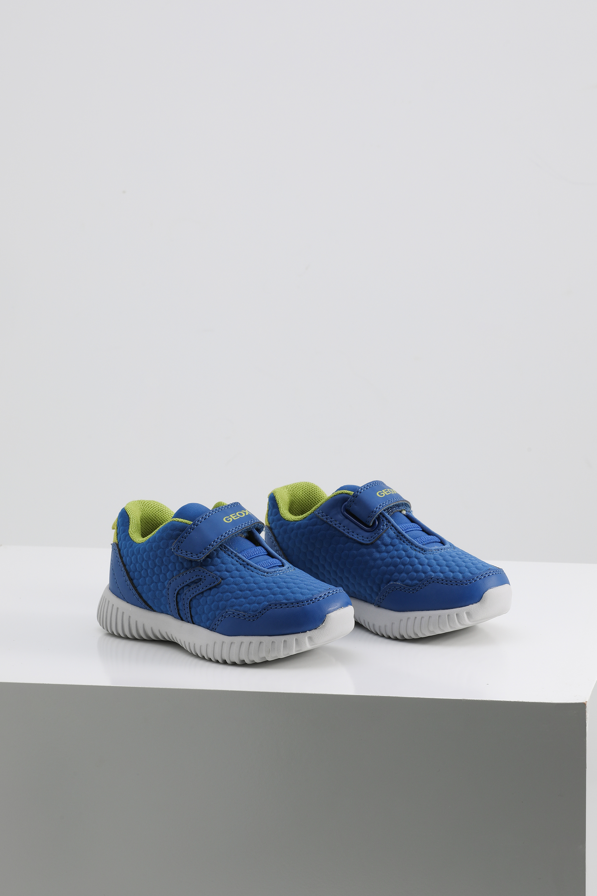 

GEOX Waviness Velcro Strap Sneakers