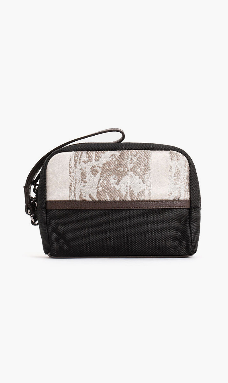 

Leather Trim Canvas Wash Bag