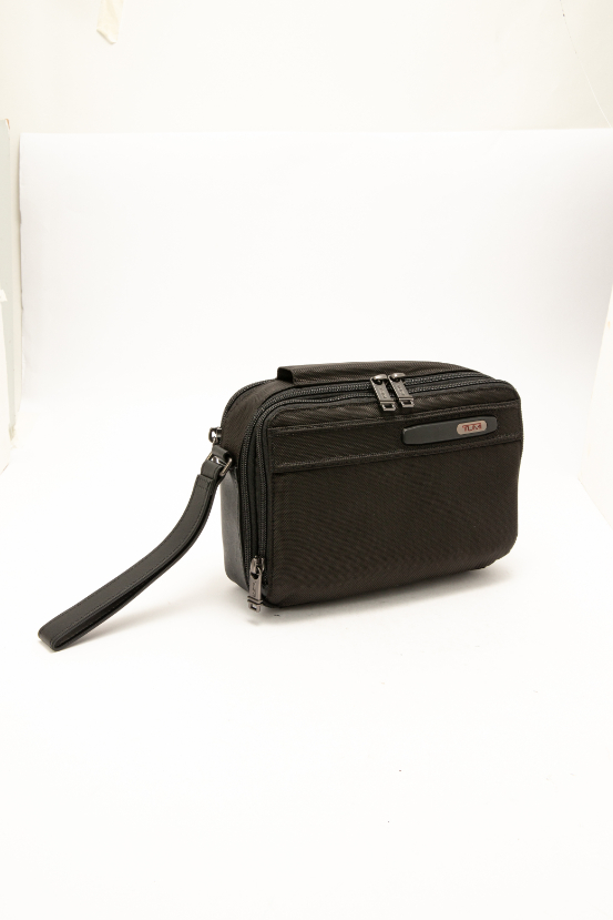 

Tumi Business Clutch