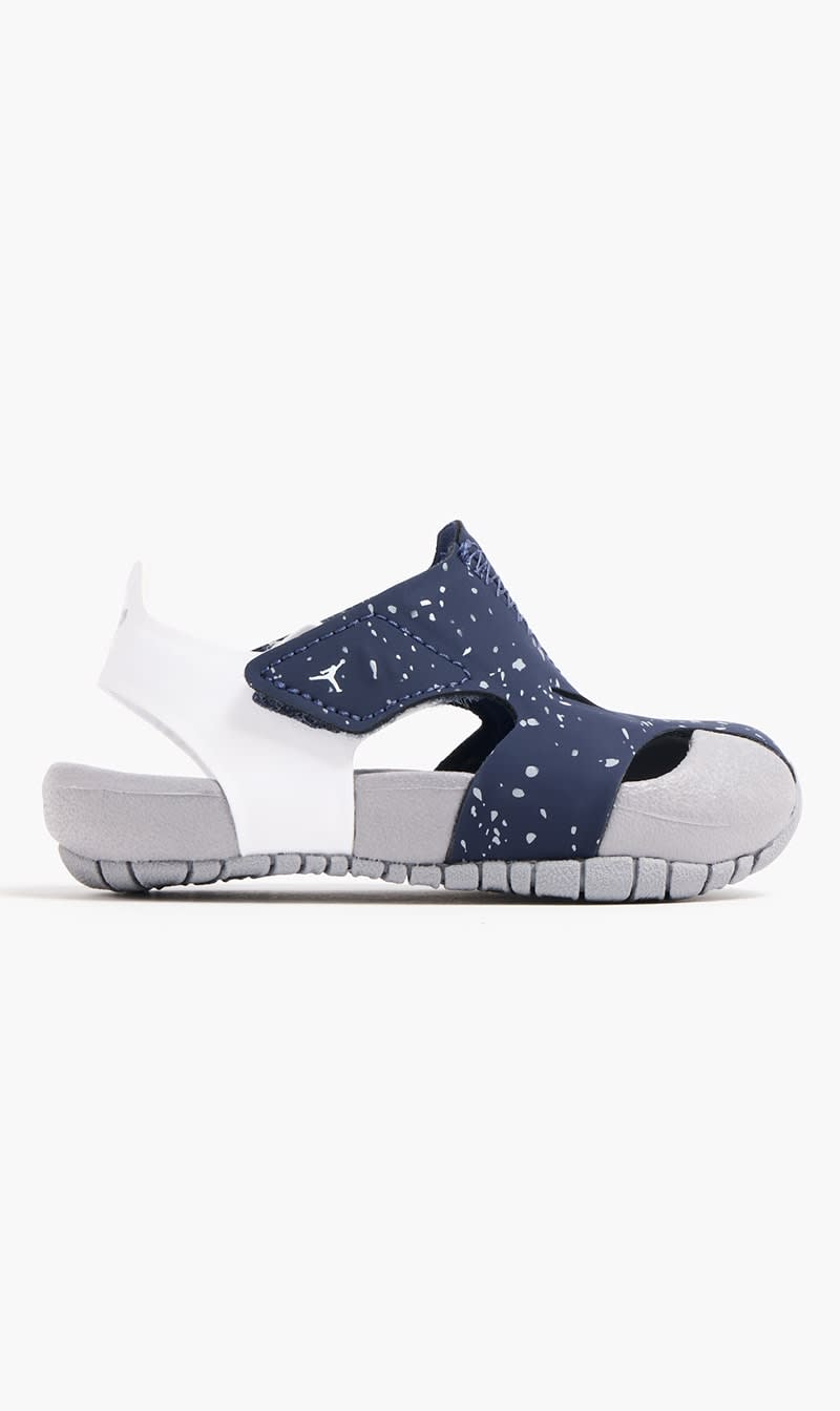 

Nike Blue Jordan Flare Bt for Boys | The Deal Outlet