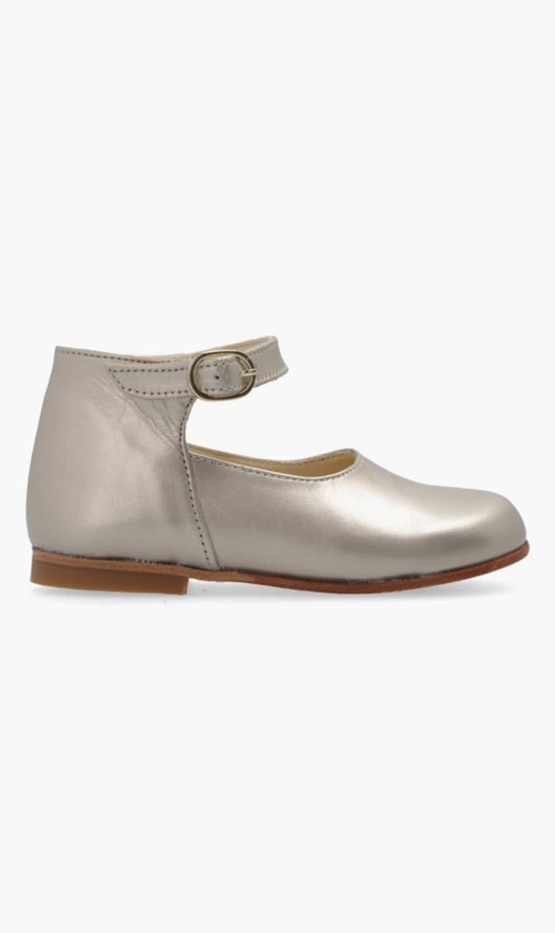 

Bonpoint White Bijour Leather Shoes for Girls | The Deal Outlet