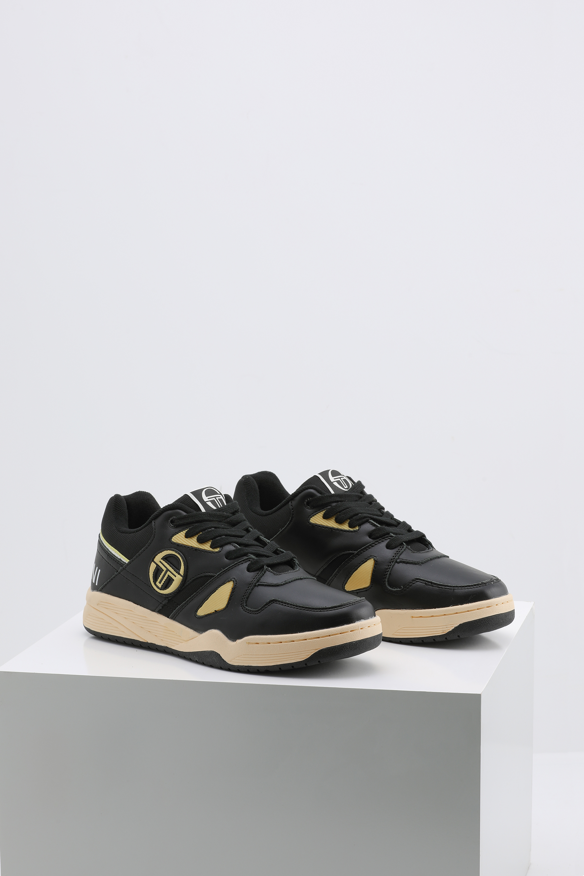 

Sergio Tacchini Top Play Lth Multi Color Sneakers