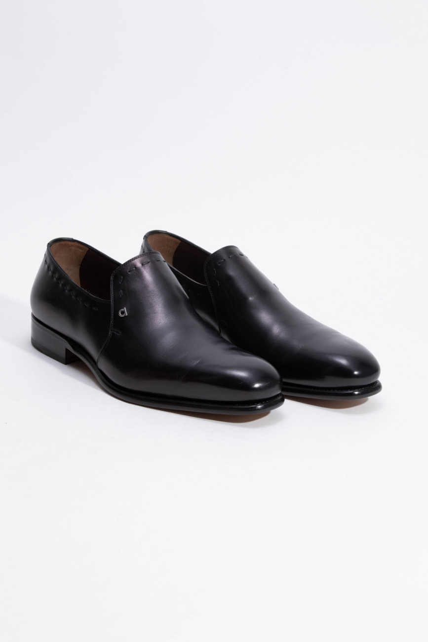 

SALVATORE FERRAGAMO Avery Black Calf Loafers