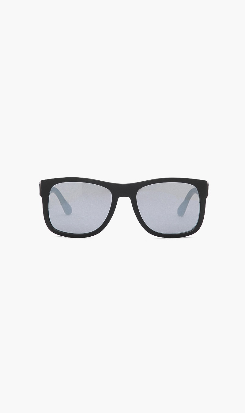 

Full Rim Sunglasses