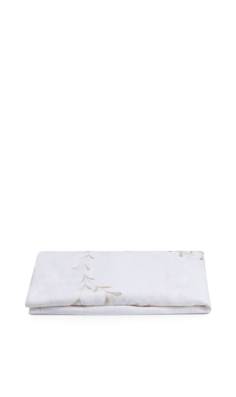 

Catherine Denoual Cdu White Christmas Garden Table Cloth 180 X 270 | The Deal Outlet