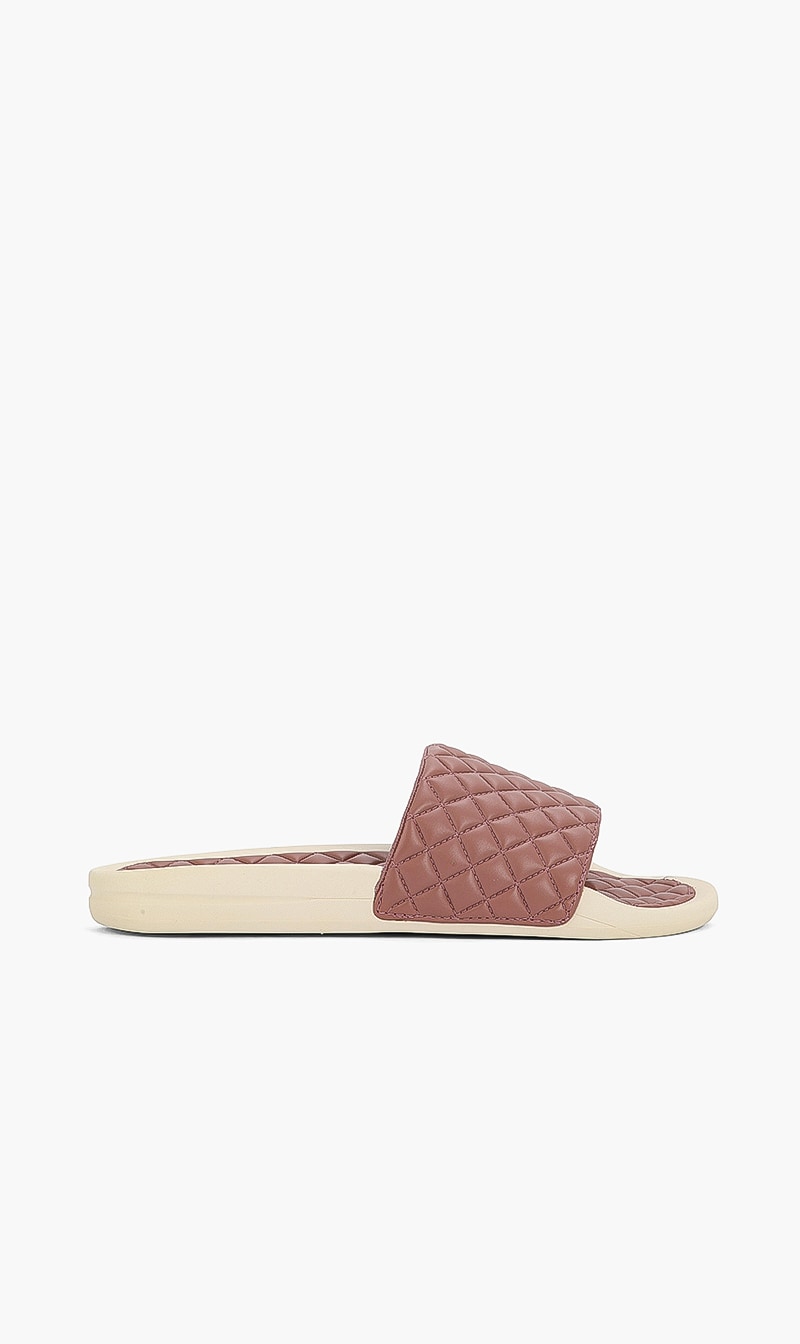 

Lusso Slides, Pink