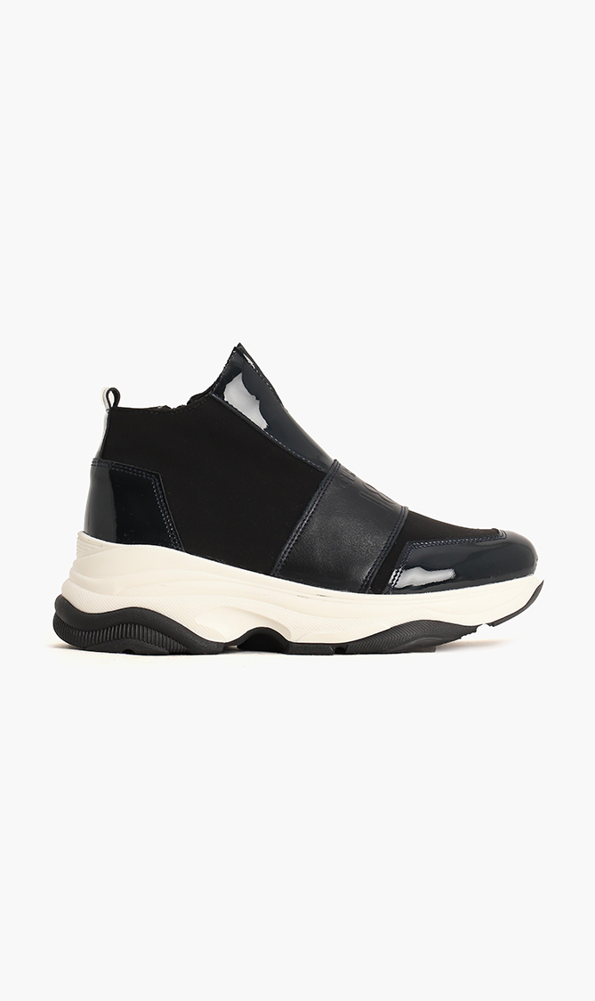

Cerruti Leather Sneakers