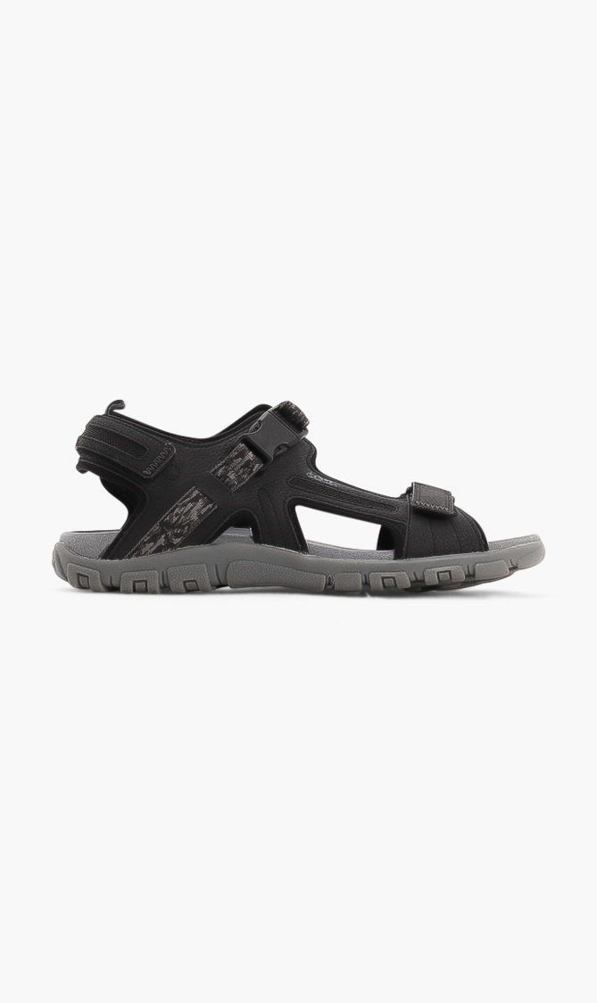 

Geox Strada Leather Sneakers